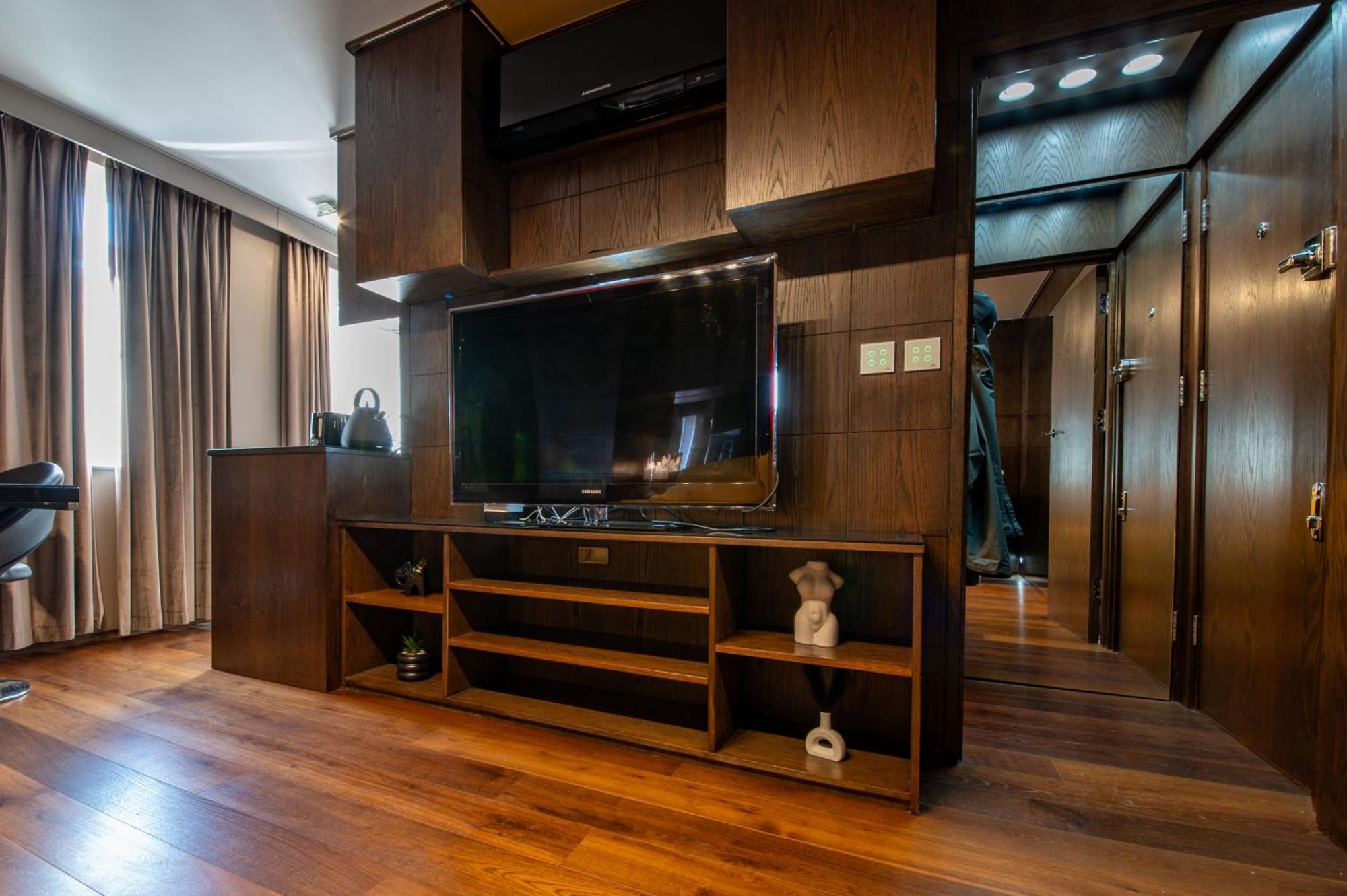 Luxury Studio Flat Victoria Sw1 London Bagian luar foto